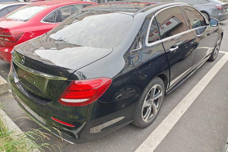 Used Mercedes-Benz E-Class 2017 E 300 L Sport Luxury Edition Rear Right 45 Deg