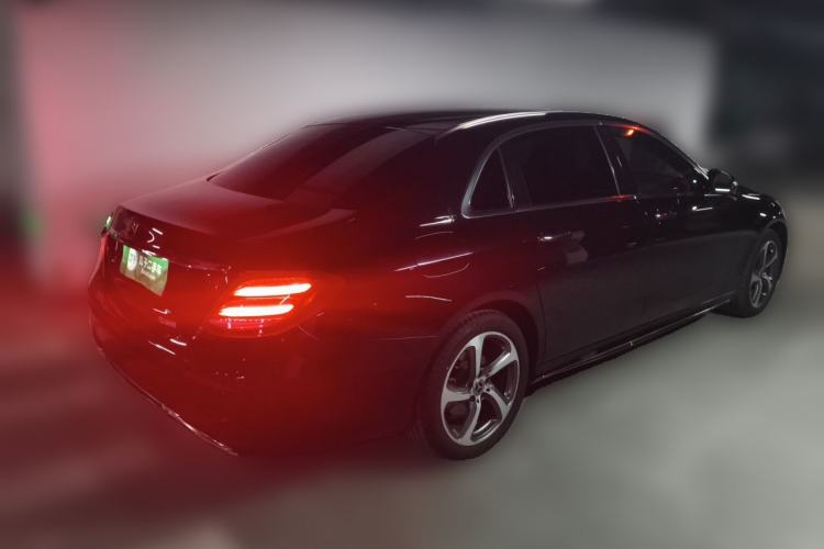 Used Mercedes-Benz E-Class 2017 E 300 L Sporty and Stylish Model Rear Right 45 Deg