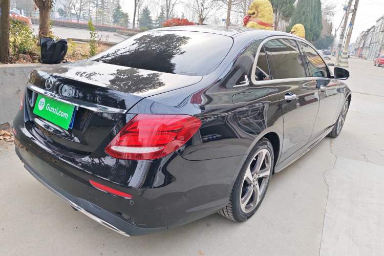 Used Mercedes-Benz E-Class 2017 E 300 L Sport Luxury Edition Rear Right 45 Deg