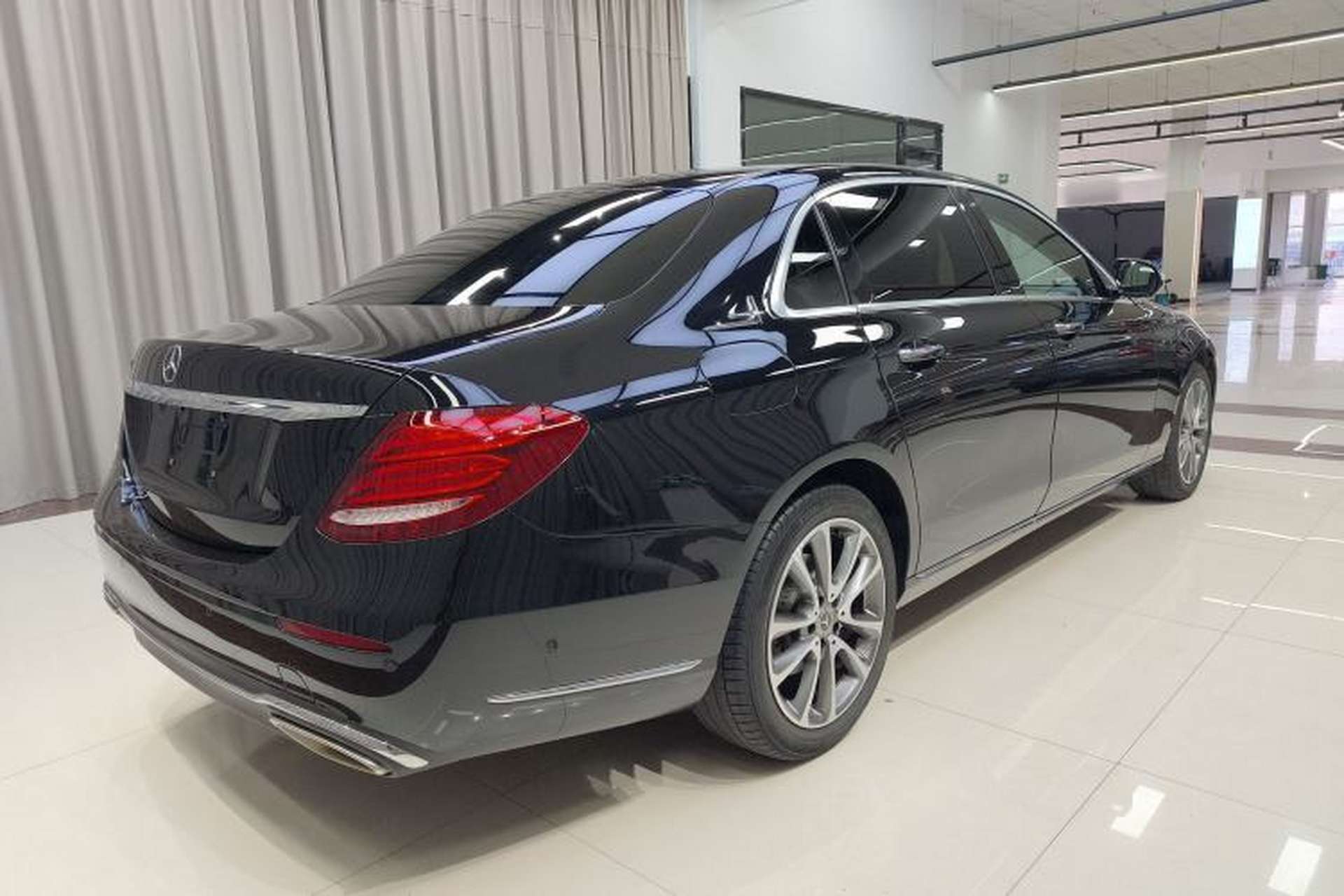 Used Mercedes-Benz E-Class 2017 E 300 L Luxury Model Rear Right 45 Deg
