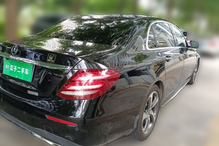 Used Mercedes-Benz E-Class 2017 E 300 L Sport Luxury Edition Rear Right 45 Deg
