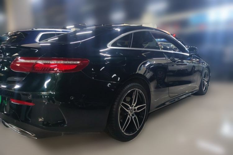 Used Mercedes-Benz E-Class 2017 E 300 Coupe Rear Right 45 Deg