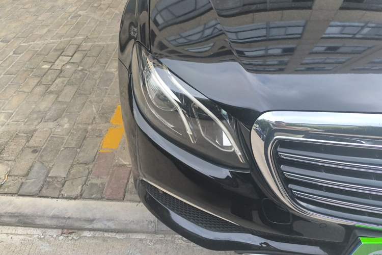 Used Mercedes-Benz E-Class 2017 E 300 L Luxury Model Right Front Headlight