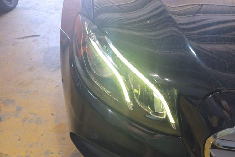 Used Mercedes-Benz E-Class 2017 E 300 L Sporty and Stylish Model Right Front Headlight