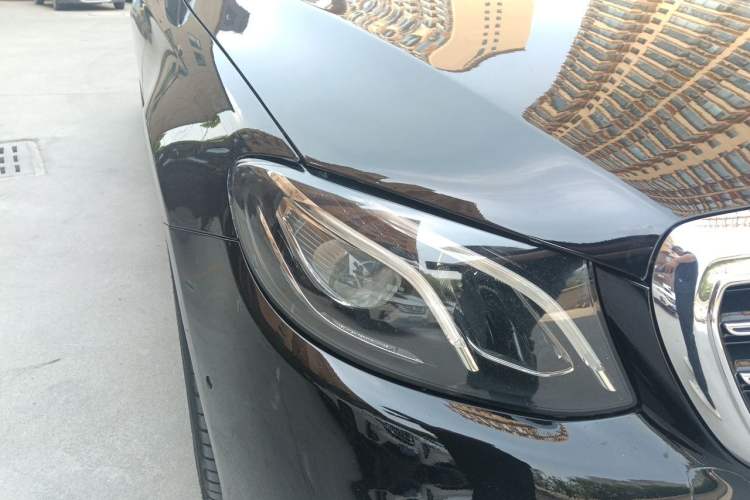 Used Mercedes-Benz E-Class 2017 E 300 L Luxury Model Right Front Headlight