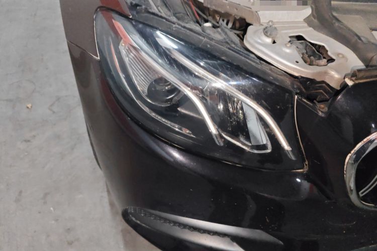 Used Mercedes-Benz E-Class 2017 E 200 L Sport 4MATIC Right Front Headlight