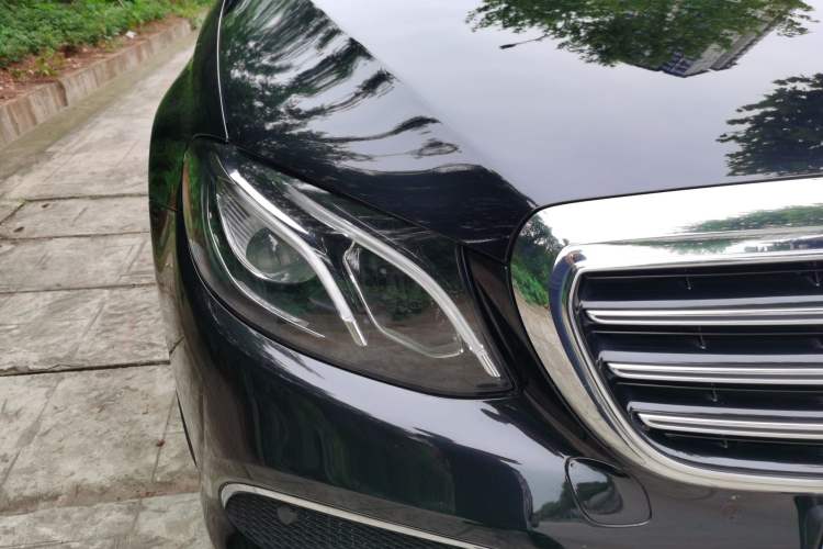 Used Mercedes-Benz E-Class 2017 E 300 L Luxury Model Right Front Headlight