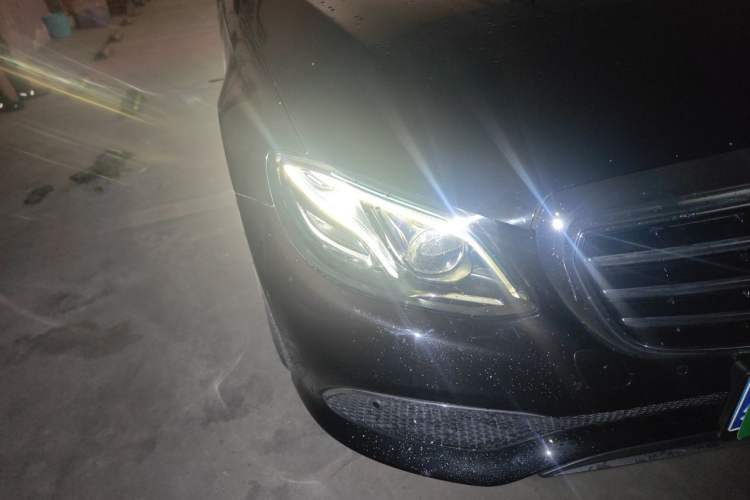 Used Mercedes-Benz E-Class 2017 E 320 L 4MATIC Right Front Headlight