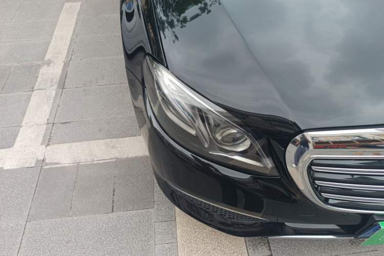 Used Mercedes-Benz E-Class 2017 E 320 L 4MATIC Right Front Headlight