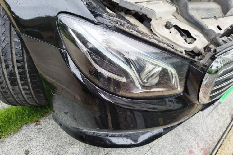 Used Mercedes-Benz E-Class 2017 E 320 L 4MATIC Right Front Headlight