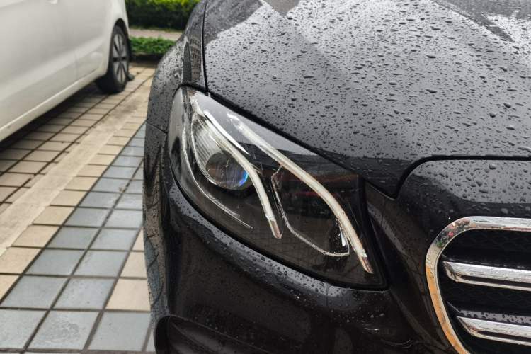 Used Mercedes-Benz E-Class 2017 E 300 Sport Edition Right Front Headlight