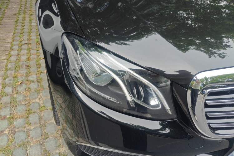 Used Mercedes-Benz E-Class 2017 E 200 L Sport 4MATIC Right Front Headlight
