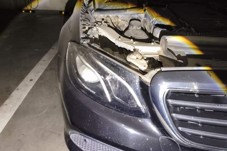 Used Mercedes-Benz E-Class 2017 E 300 L Luxury Model Right Front Headlight