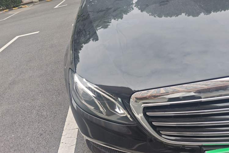 Used Mercedes-Benz E-Class 2017 E 300 L Luxury Model Right Front Headlight