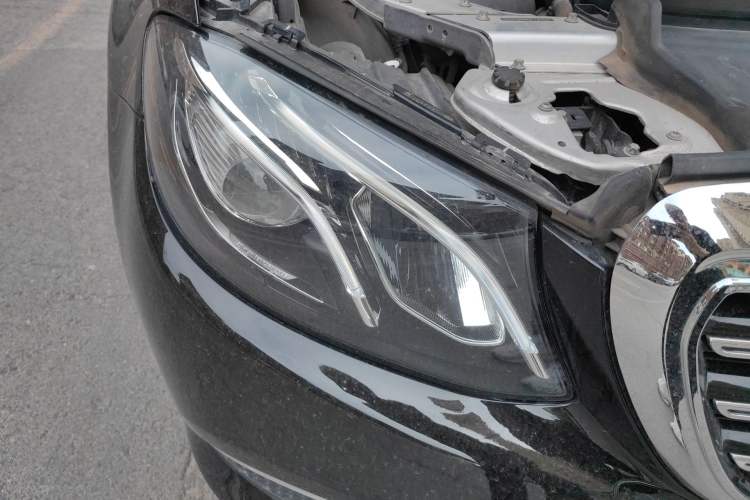Used Mercedes-Benz E-Class 2017 E 200 L 4MATIC Right Front Headlight