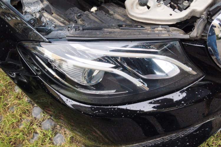 Used Mercedes-Benz E-Class 2017 E 300 L Luxury Model Right Front Headlight