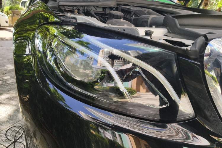 Used Mercedes-Benz E-Class 2017 E 300 L Luxury Model Right Front Headlight
