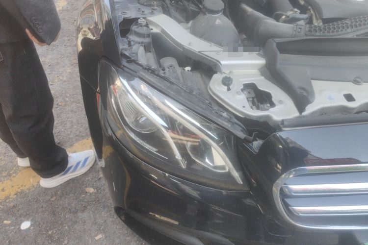 Used Mercedes-Benz E-Class 2017 E 200 L Sport 4MATIC Right Front Headlight