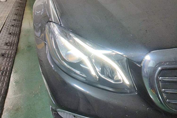 Used Mercedes-Benz E-Class 2017 E 300 L Luxury Model Right Front Headlight