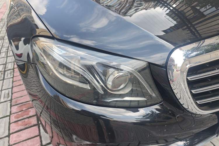 Used Mercedes-Benz E-Class 2017 E 320 L 4MATIC Right Front Headlight