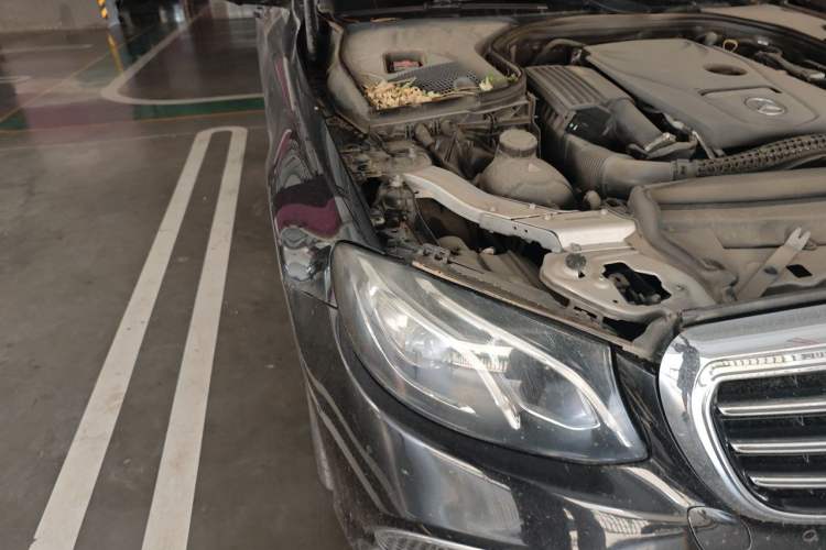 Used Mercedes-Benz E-Class 2017 E 300 L Luxury Model Right Front Headlight