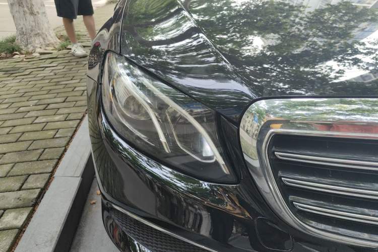 Used Mercedes-Benz E-Class 2017 E 300 L Luxury Model Right Front Headlight