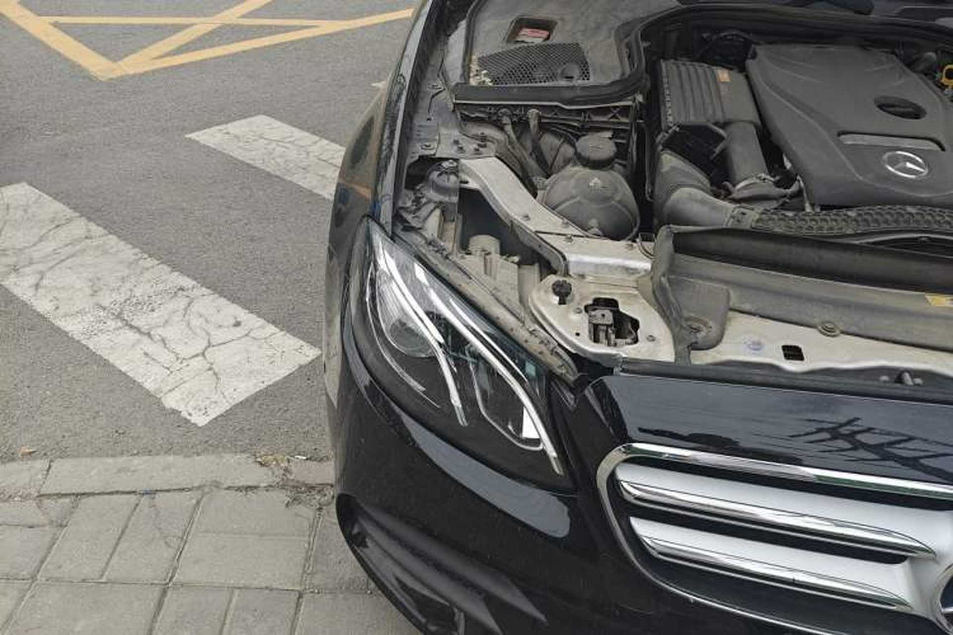 Used Mercedes-Benz E-Class 2017 E 300 L Sport Luxury Edition Right Front Headlight