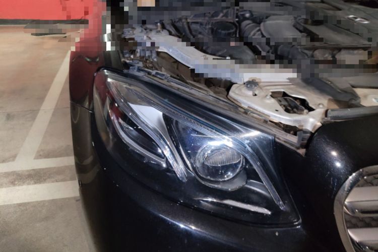 Used Mercedes-Benz E-Class 2017 E 320 L Sport 4MATIC Right Front Headlight