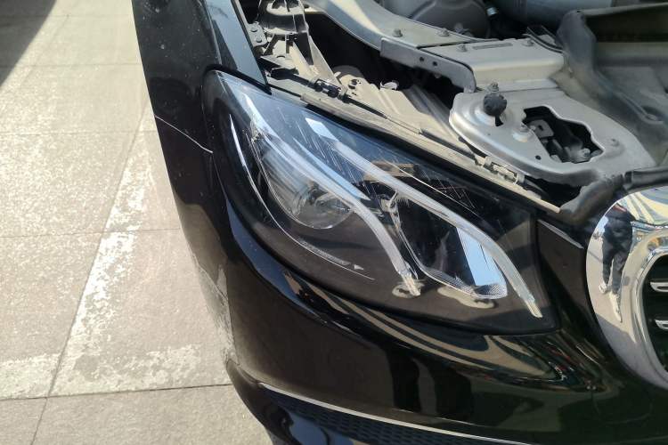 Used Mercedes-Benz E-Class 2017 E 300 L Luxury Model Right Front Headlight