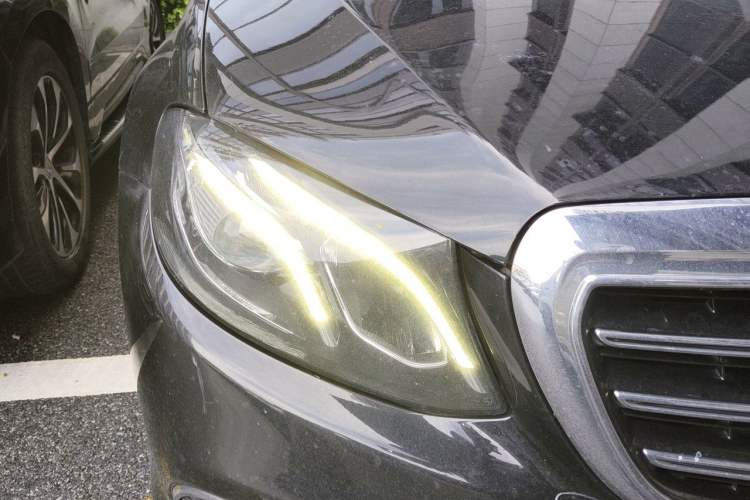 Used Mercedes-Benz E-Class 2017 E 300 L Luxury Model Right Front Headlight