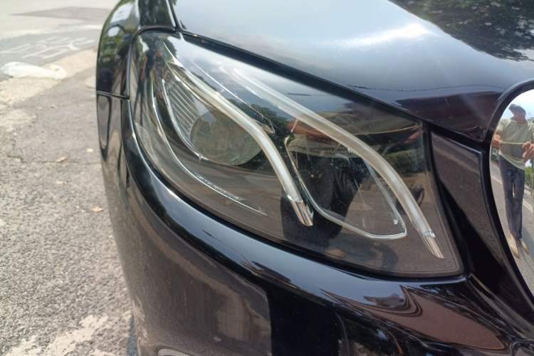 Used Mercedes-Benz E-Class 2017 E 300 L Luxury Model Right Front Headlight