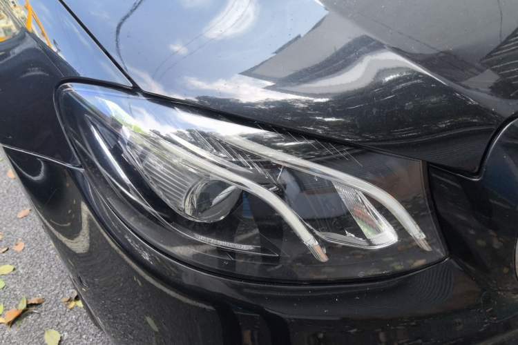 Used Mercedes-Benz E-Class 2017 E 200 Sport 4MATIC Right Front Headlight