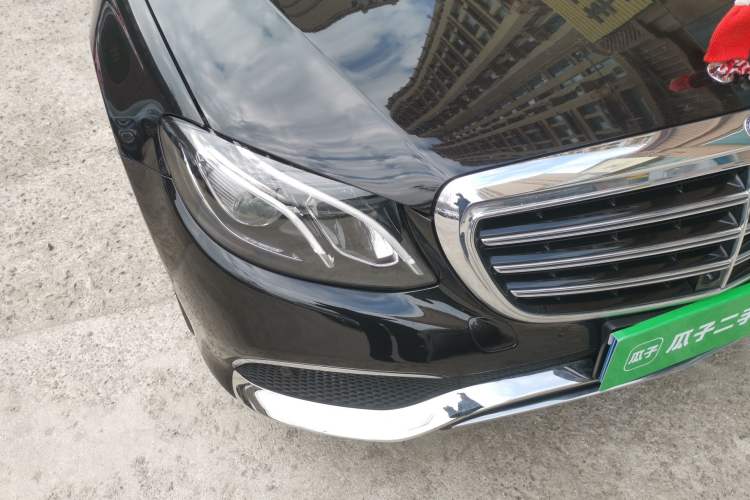 Used Mercedes-Benz E-Class 2017 E 300 L Luxury Model Right Front Headlight