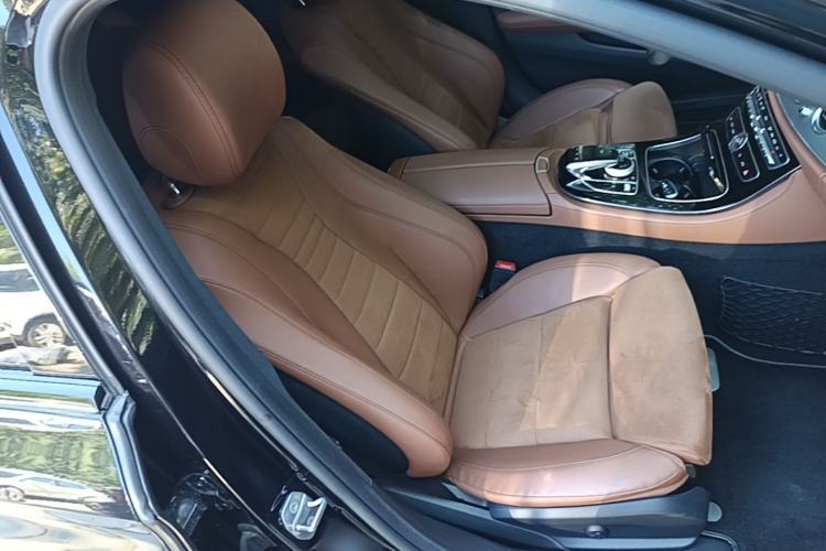 Used Mercedes-Benz E-Class 2017 E 200 Sport 4MATIC Right Front Seat