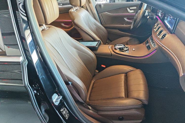 Used Mercedes-Benz E-Class 2017 E 200 L 4MATIC Right Front Seat