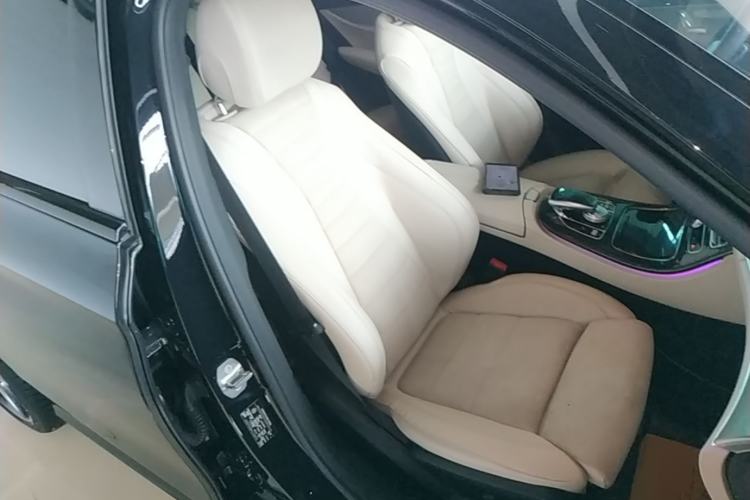 Used Mercedes-Benz E-Class 2017 E 200 Sport 4MATIC Right Front Seat