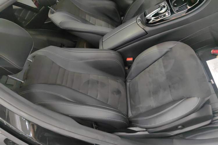 Used Mercedes-Benz E-Class 2017 Restyled E 300 Sport Edition Right Front Seat