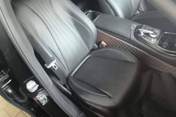 Used Mercedes-Benz E-Class 2017 E 300 L Luxury Model Right Front Seat