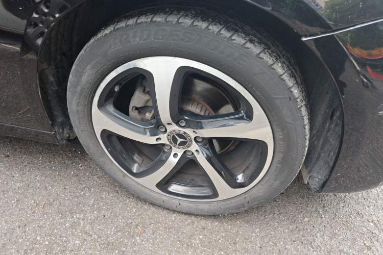 Used Mercedes-Benz E-Class 2017 E 200 Sport Right Front Wheel Hub