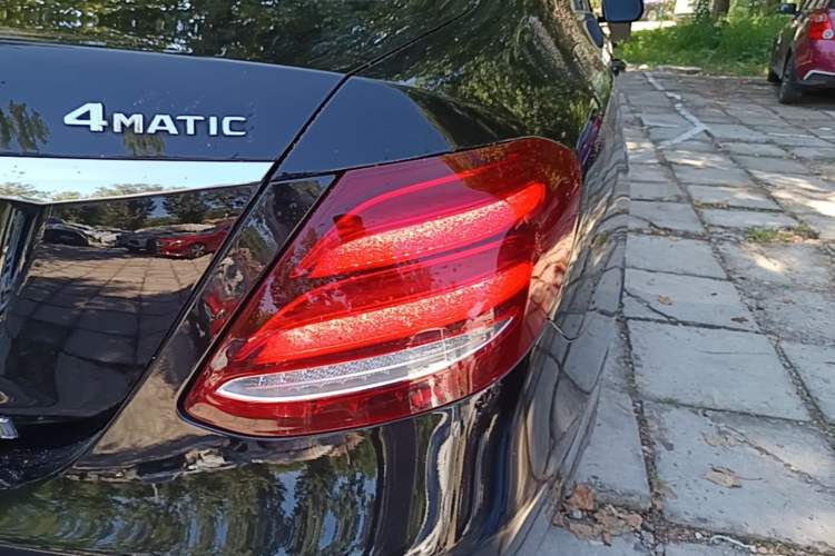 Used Mercedes-Benz E-Class 2017 E 200 Sport 4MATIC Right Rear Taillight