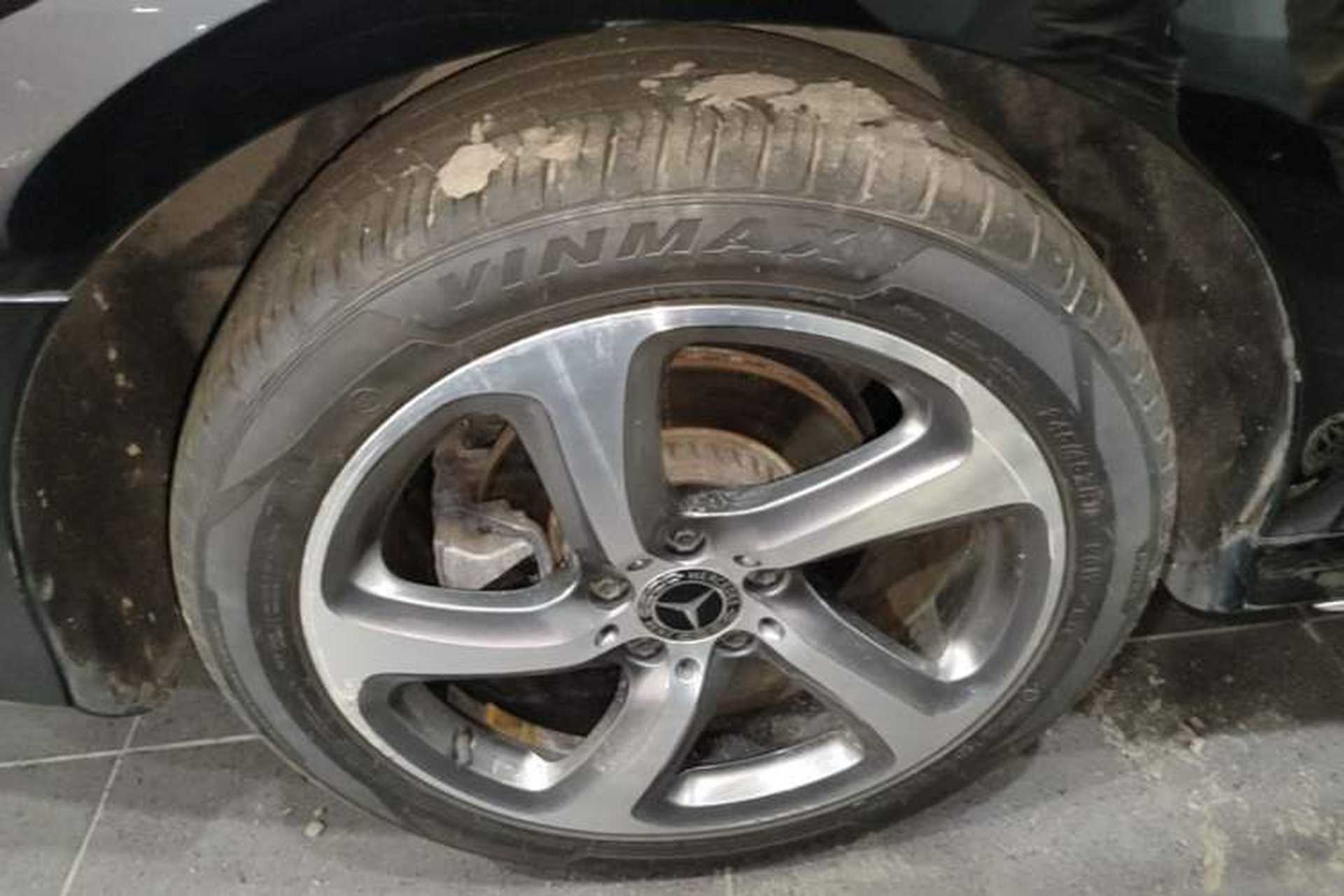 Used Mercedes-Benz E-Class 2017 E 300 L Sport Luxury Edition Right Rear Wheel Hub