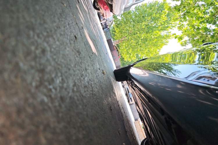 Used Mercedes-Benz E-Class 2017 E 300 L Luxury Model Right Side Sill