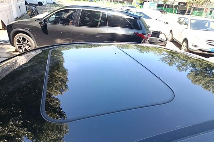 Used Mercedes-Benz E-Class 2017 E 200 Sport 4MATIC Roof