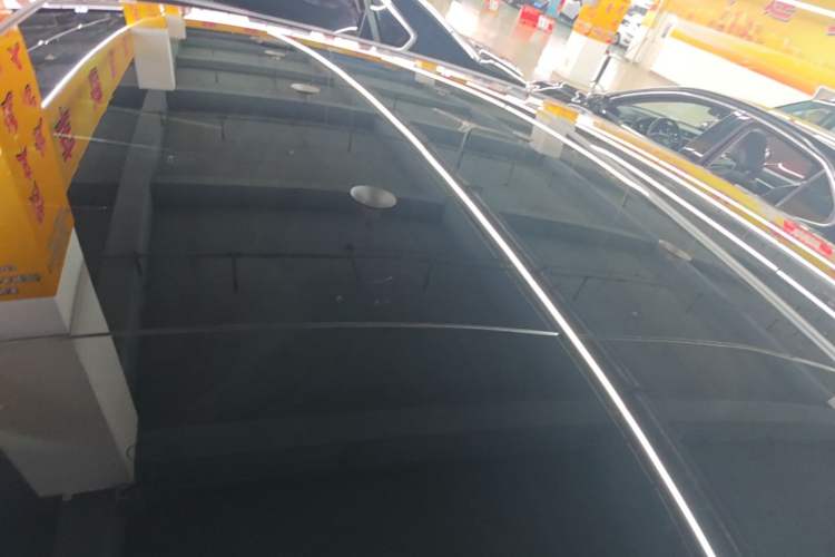 Used Mercedes-Benz E-Class 2017 E 320 L 4MATIC Roof