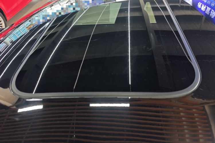 Used Mercedes-Benz E-Class 2017 E 200 L 4MATIC Roof