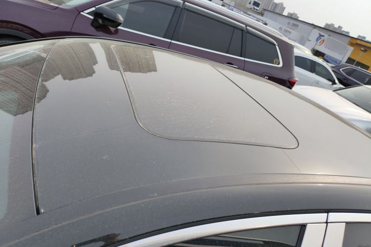 Used Mercedes-Benz E-Class 2017 E 200 L 4MATIC Roof