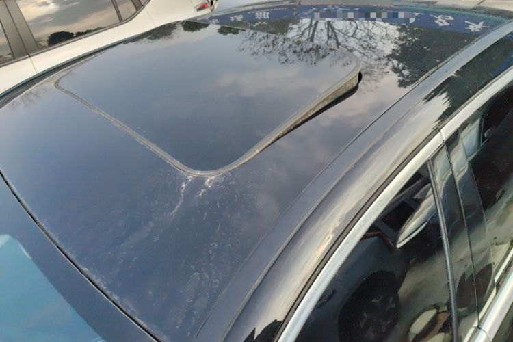 Used Mercedes-Benz E-Class 2017 E 300 L Sporty and Stylish Model Roof