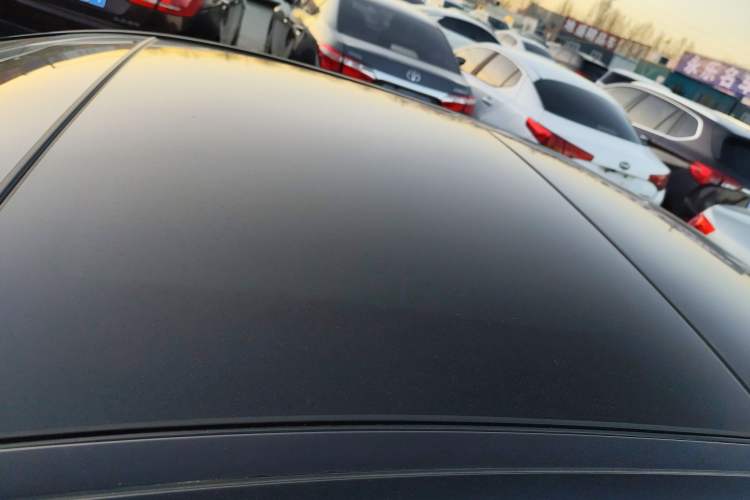 Used Mercedes-Benz E-Class 2017 E 320 L 4MATIC Roof