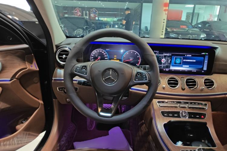 Used Mercedes-Benz E-Class 2017 E 300 L Luxury Model Steering Wheel