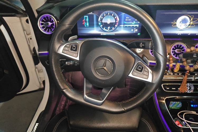 Used Mercedes-Benz E-Class 2017 E 200 L Sport 4MATIC Steering Wheel